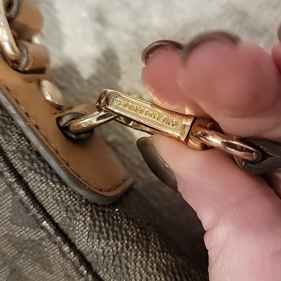 Michael Kors Jet Set Travel Large Logo Messenger Bag~EUC - Picture 4 of 16